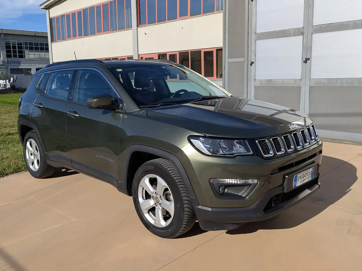 Jeep Compass II 2018 1.6 mjt Business 2wd 120cv Verde - 2