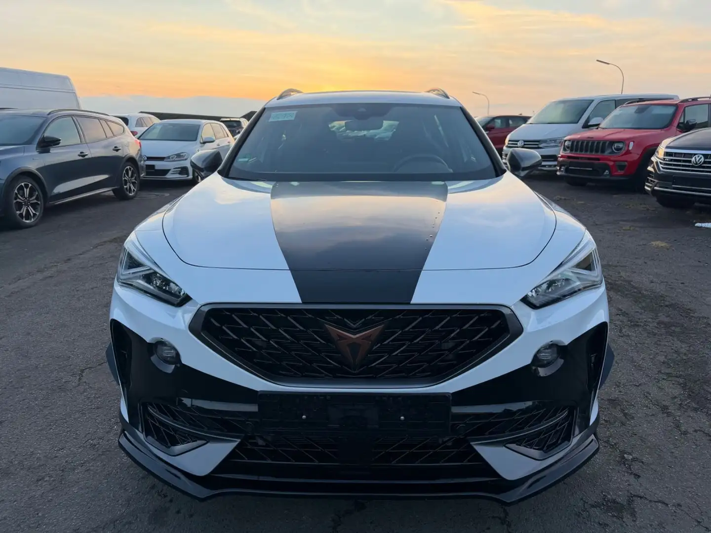 CUPRA Formentor VZ 4Drive 1.Hand Kamera Navi ACC Weiß - 2