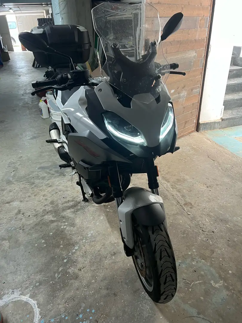 BMW F 900 XR adventure - 1