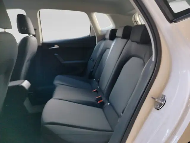 Seat Arona view 16