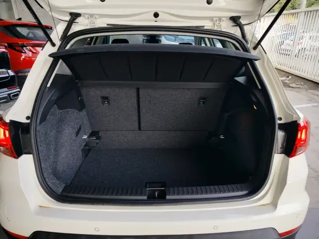 Seat Arona view 19