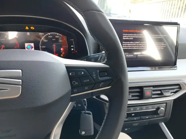 Seat Arona view 22