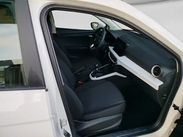Seat Arona view 17