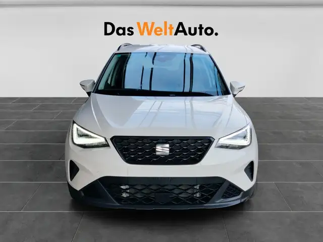 Seat Arona view 2