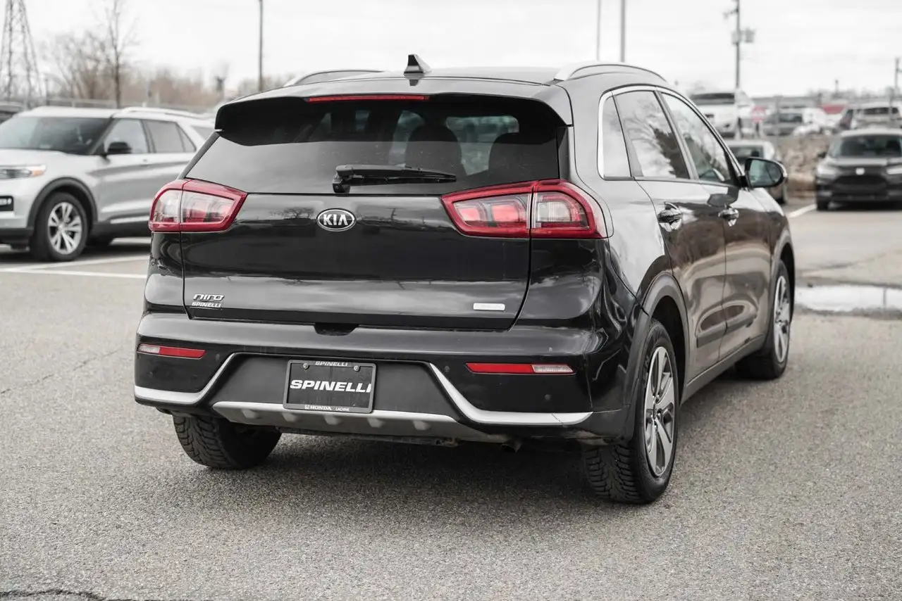 Kia Niro снимка Kia Niro