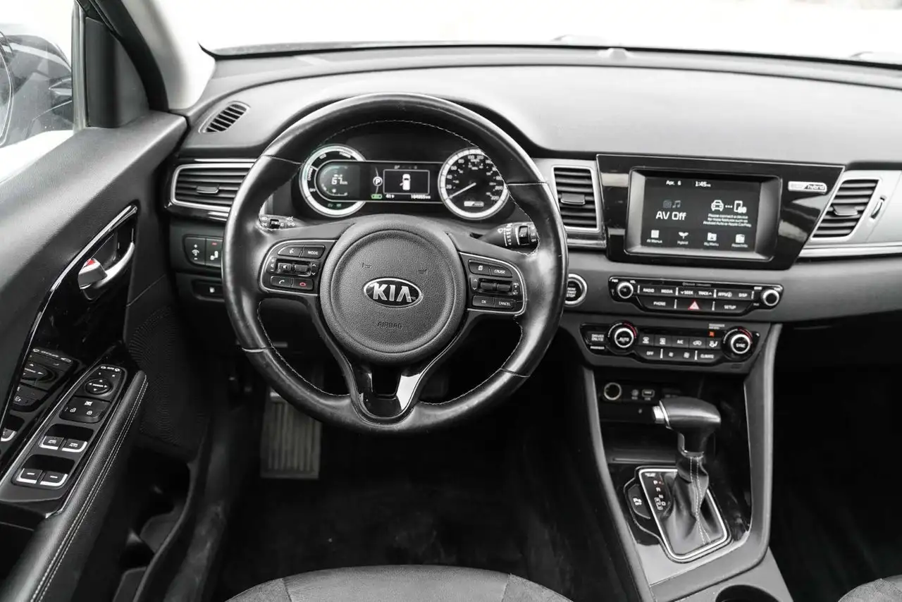 Kia Niro снимка Kia Niro