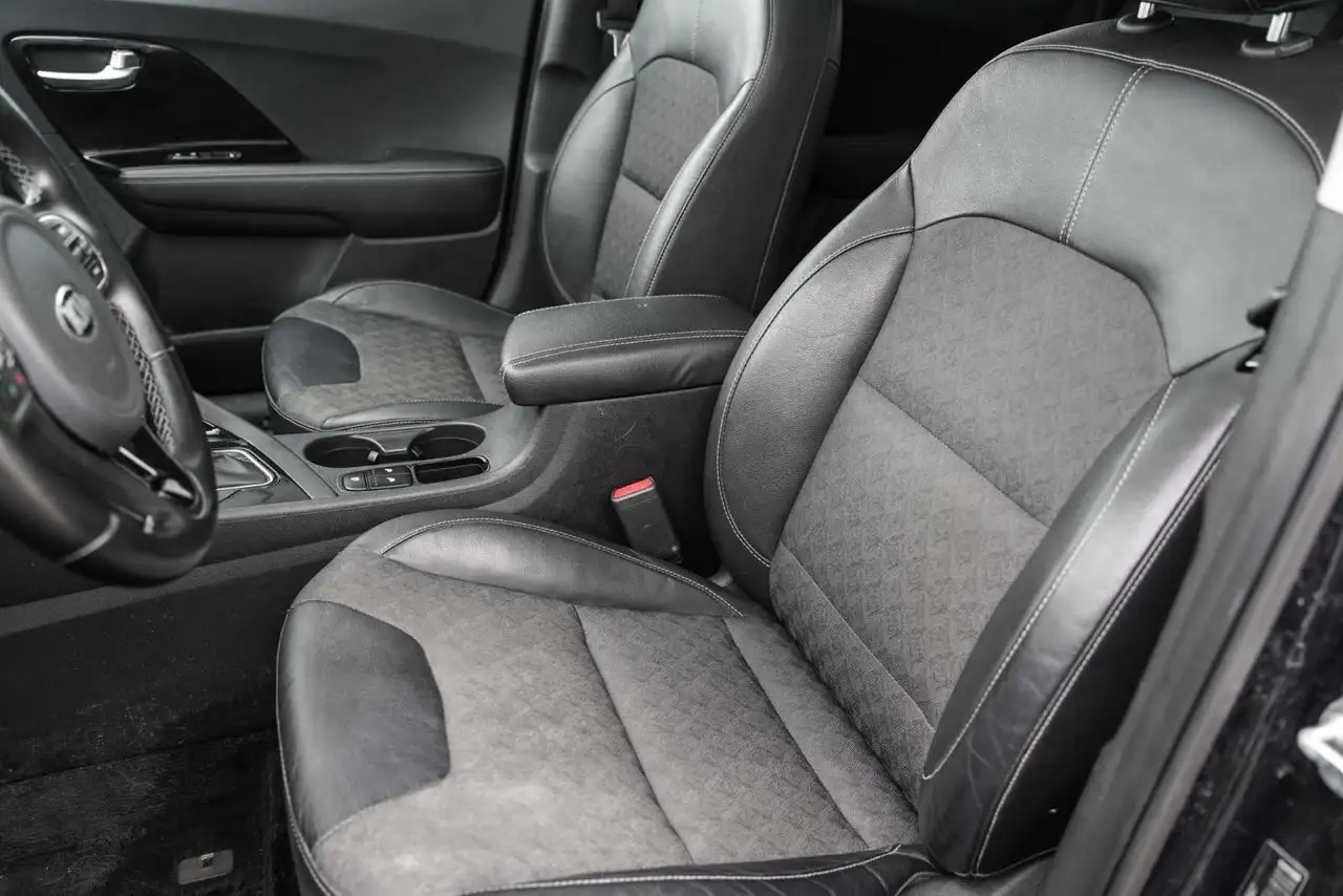 Kia Niro снимка Kia Niro