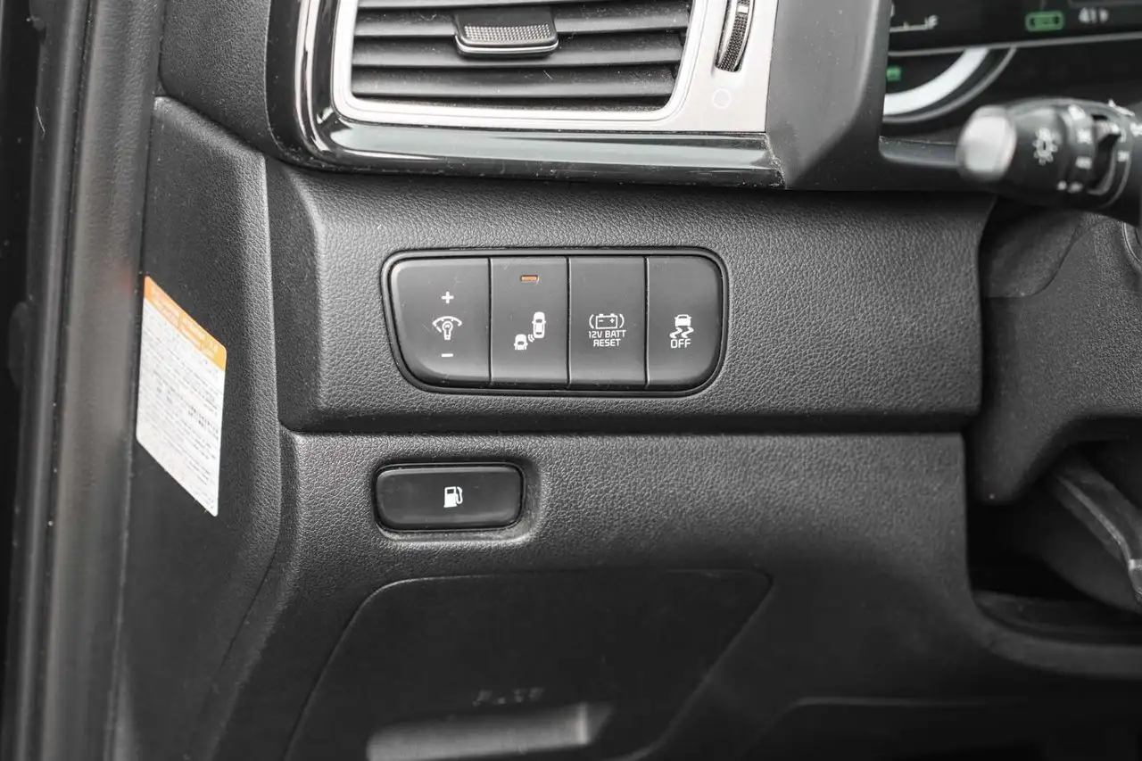 Kia Niro снимка Kia Niro