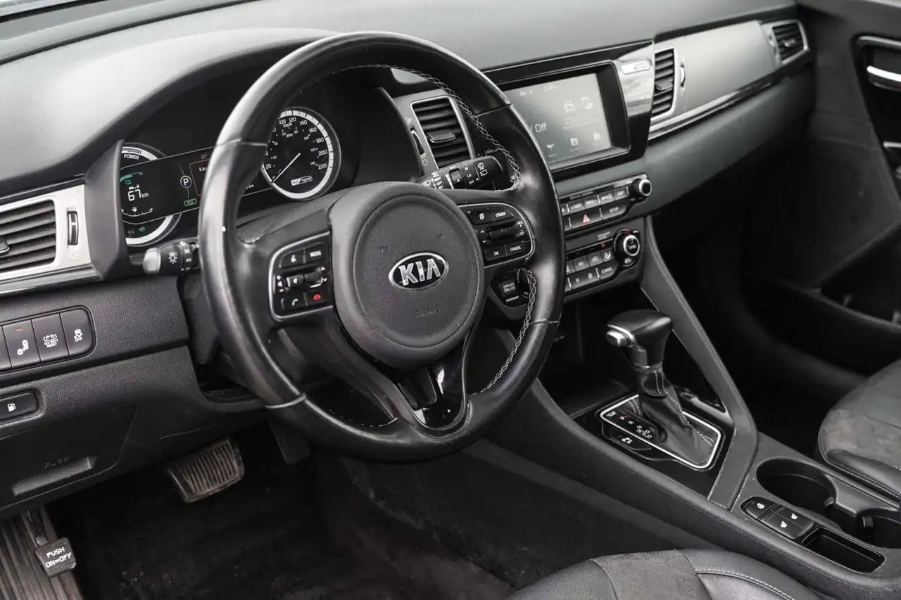 Kia Niro снимка Kia Niro