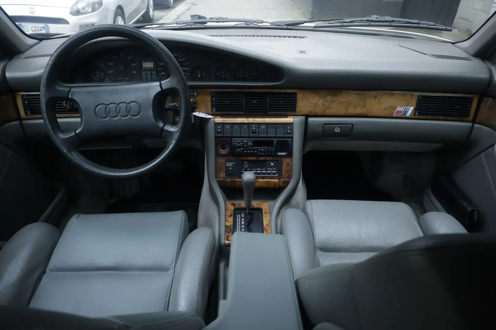 Audi V8 Audi 100/200/V8 V8 3.6 automatica Asi Grau - 2