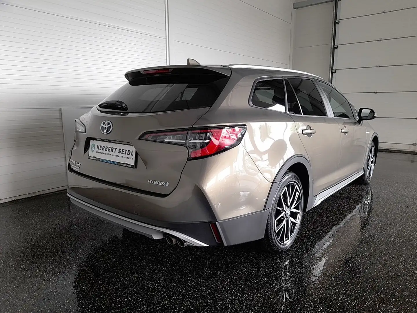 Toyota Corolla "TREK" Kombi 2,0 Hybrid Aut. *VOLL-LED / NAVI /... - 2