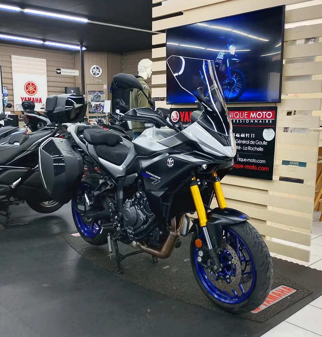 Yamaha Tracer 7 GT Gris - 2