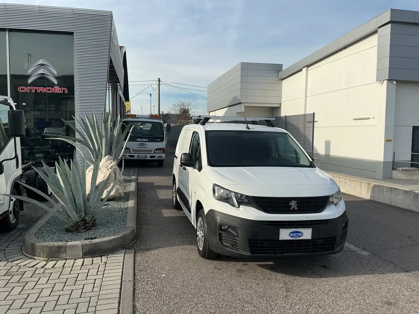 Peugeot Partner BlueHDi Premium Weiß - 2