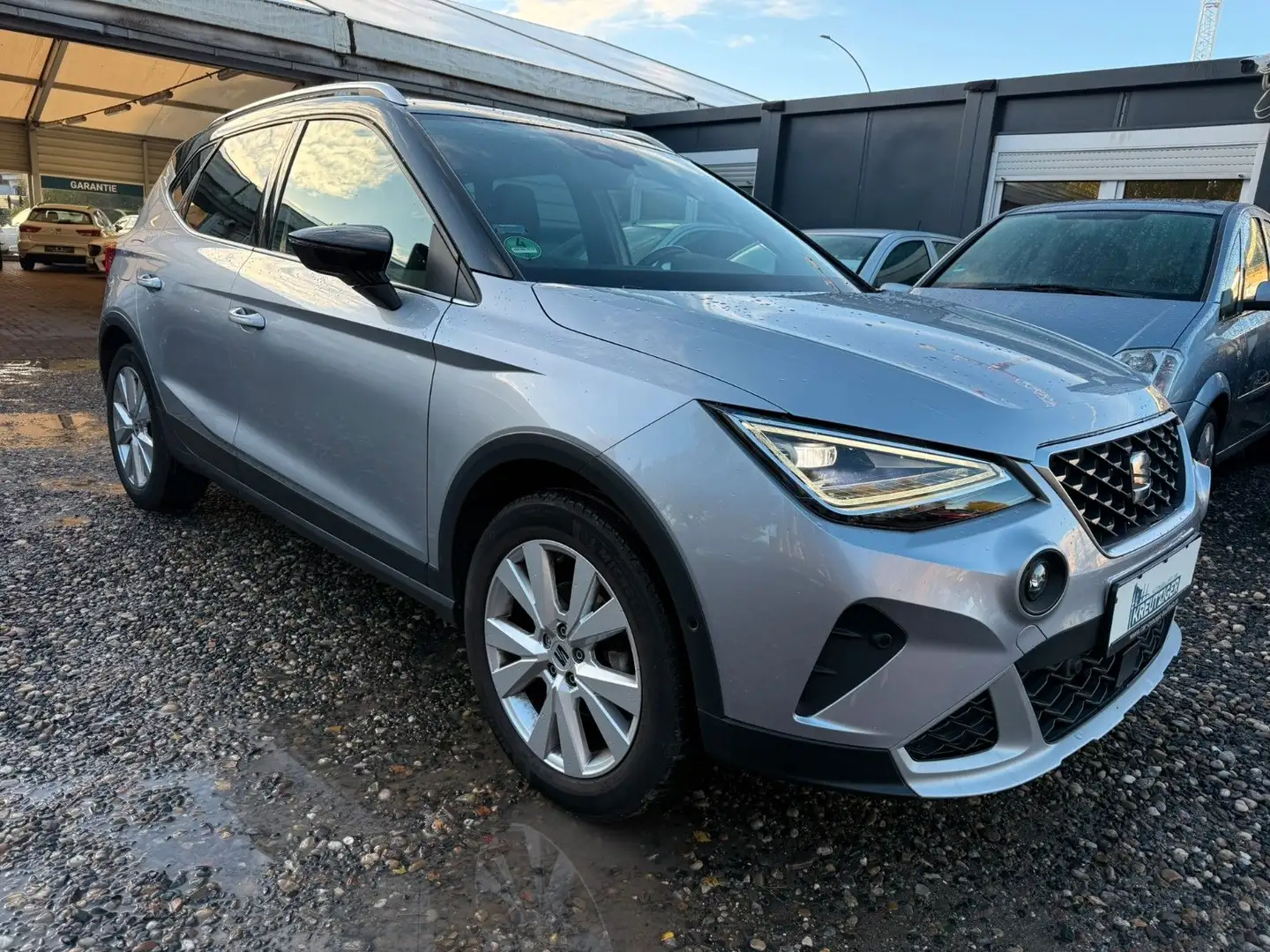 SEAT Arona Xperience--Sitzheizung--Klimaautom--1.Hand Argent - 1