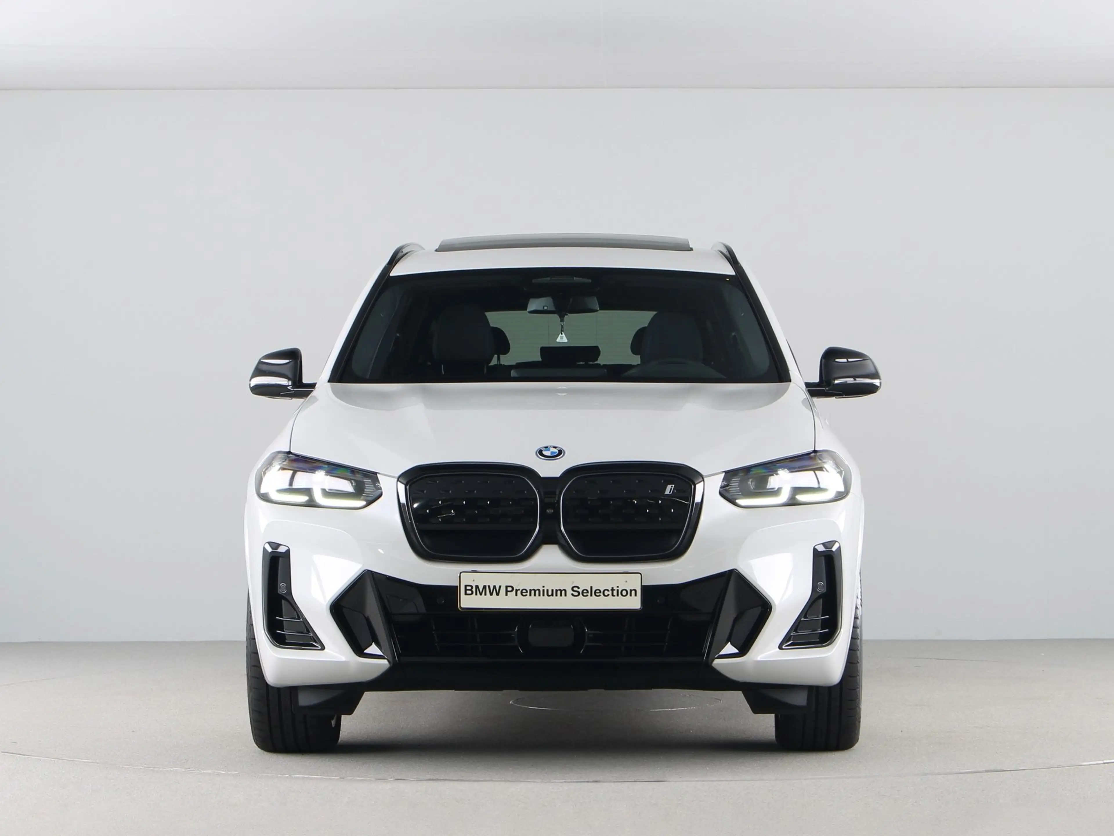 BMW iX3 High Executive Edition 80 kWh M-Sport — photo 6
