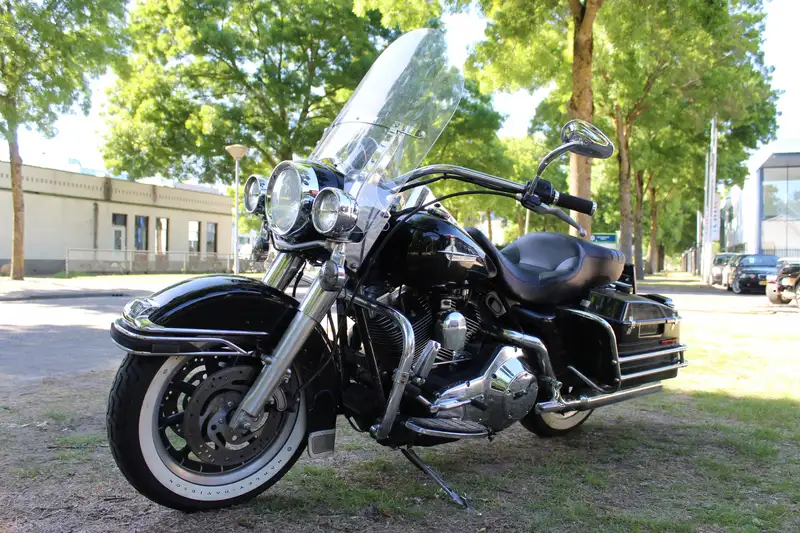 Harley-Davidson Road King - foto 3