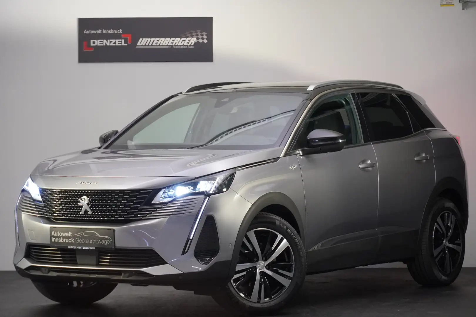 Peugeot 3008 BlueHDi 130 S&S EAT8 GT Grau - 1