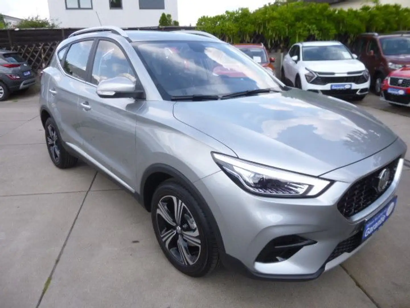 MG ZS 1,5 Comfort/Klima/Navi/DAB/LED/CarPlay Silber - 1