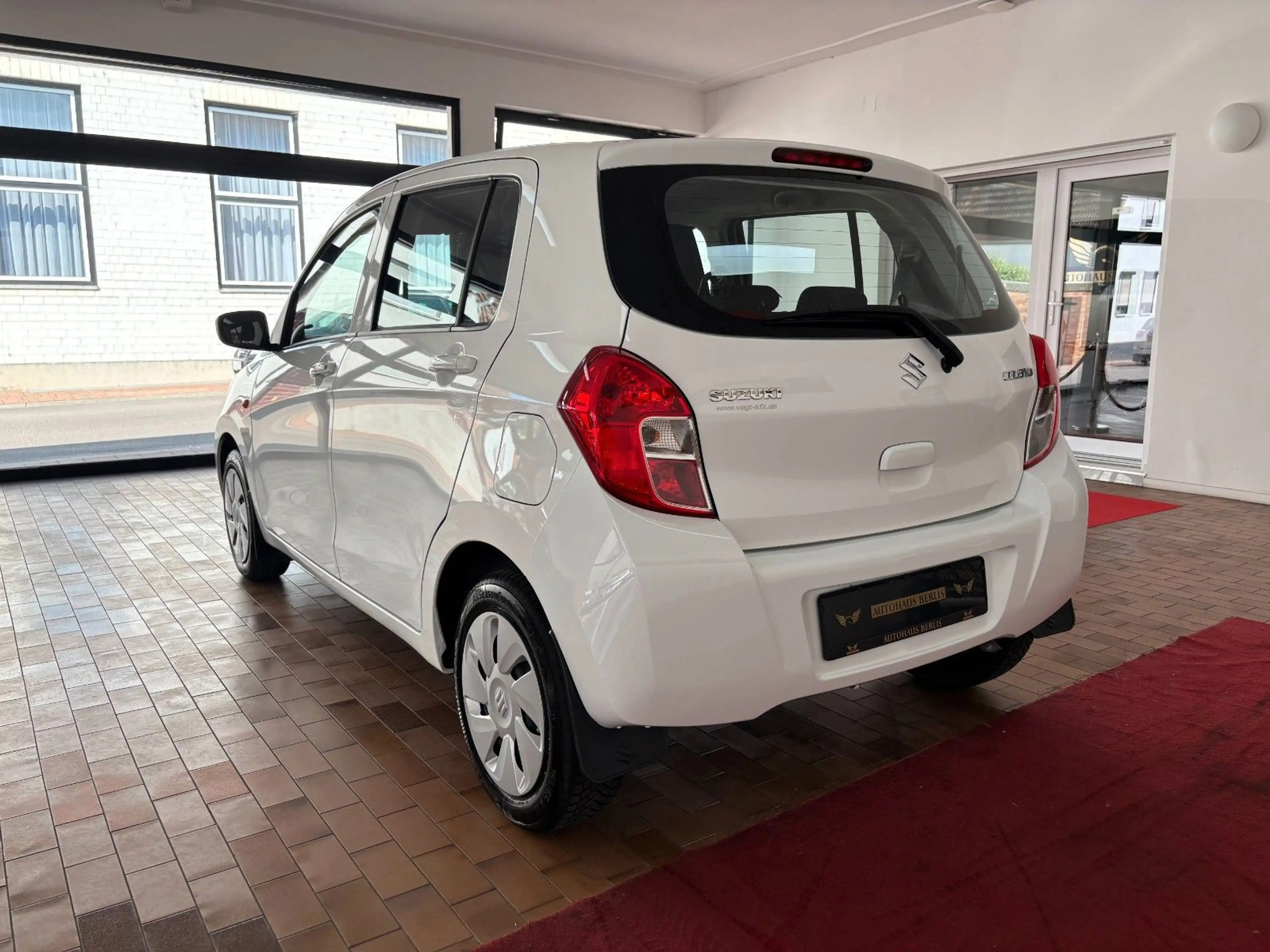 Suzuki Celerio Club 1.0/1.HAND/SCKHFT/KLIMA/EURO6 — photo 8