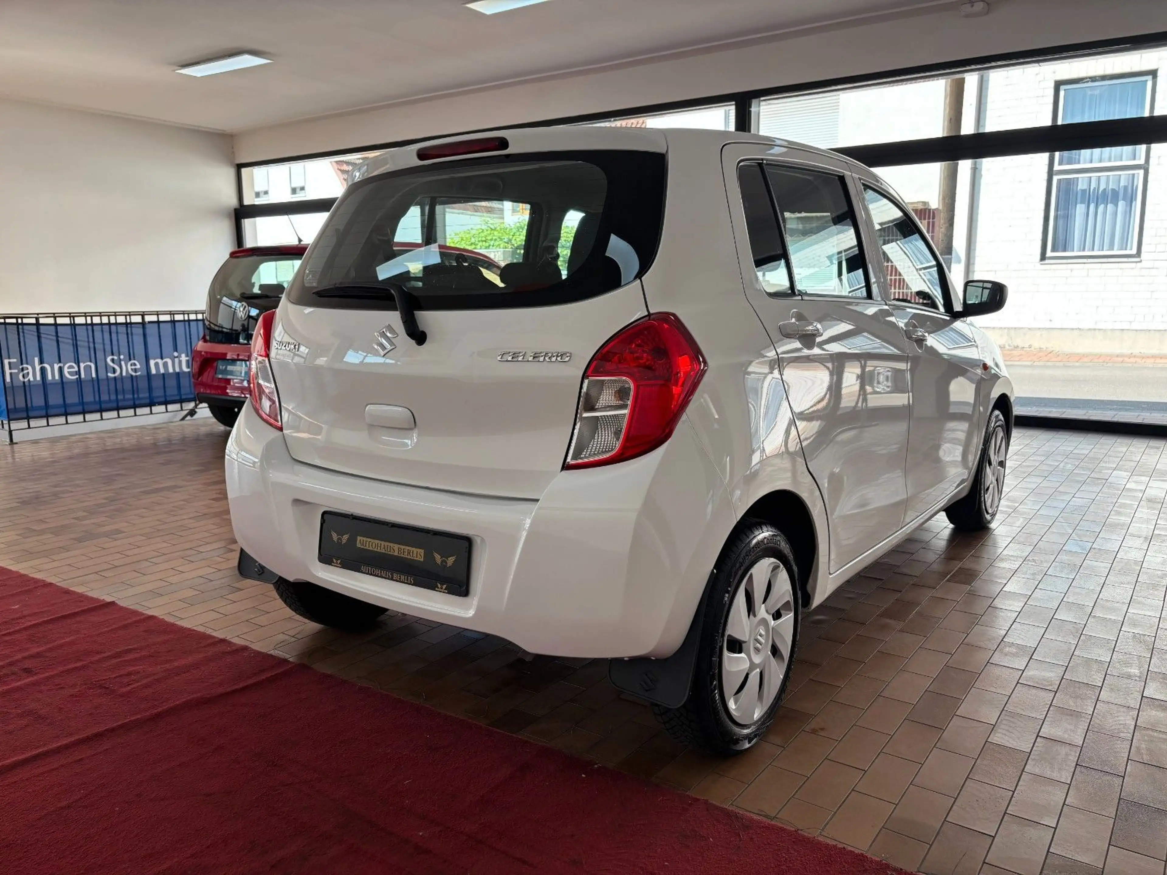 Suzuki Celerio Club 1.0/1.HAND/SCKHFT/KLIMA/EURO6 — photo 11