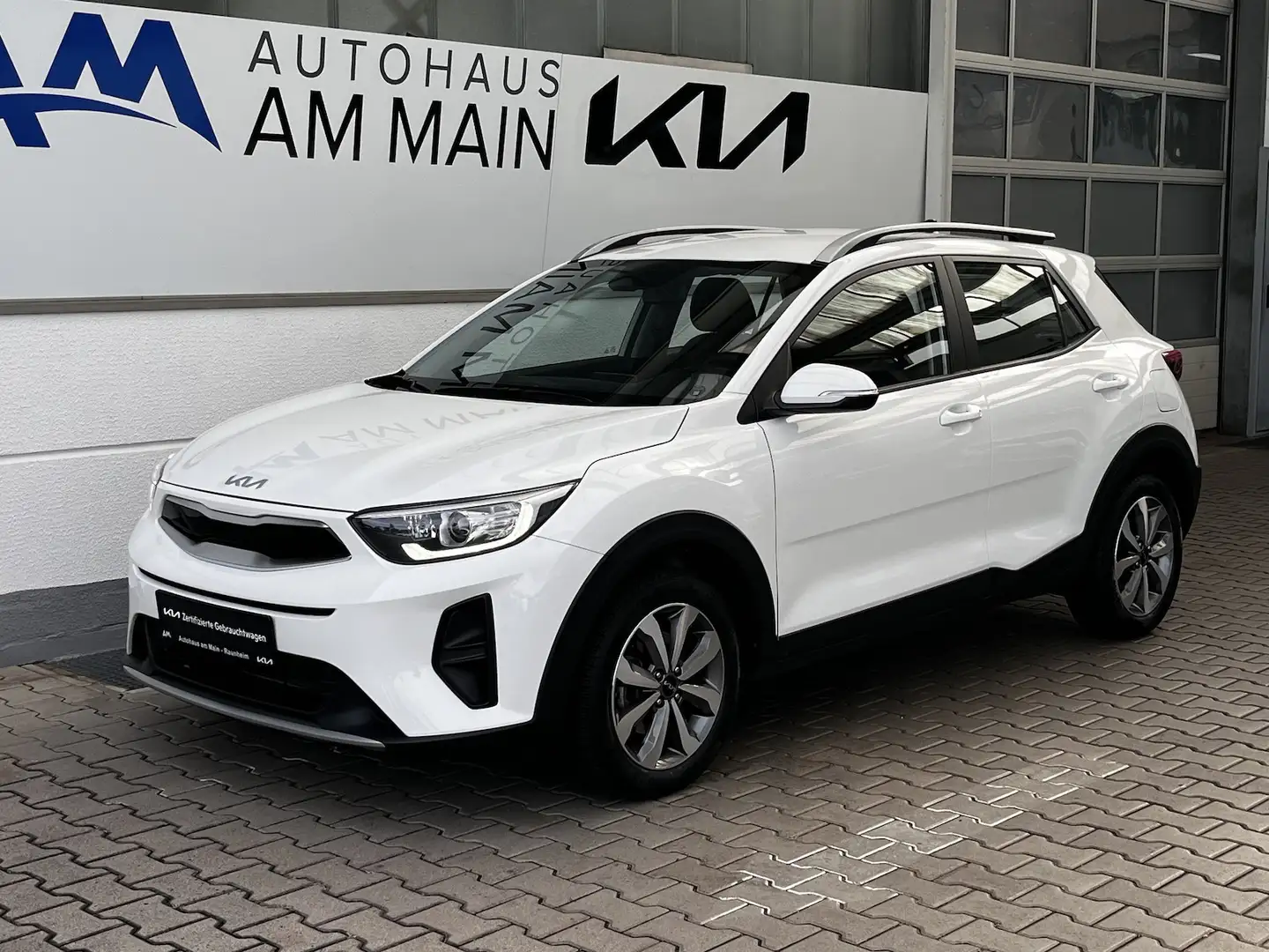 Kia Stonic 1.2 VISION | Navi | SHZ Weiß - 2