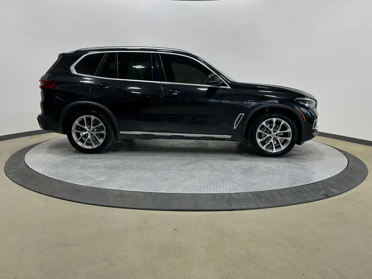 BMW X5 снимка BMW X5