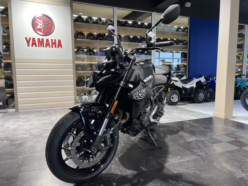 Suzuki GSX 8S - foto 2