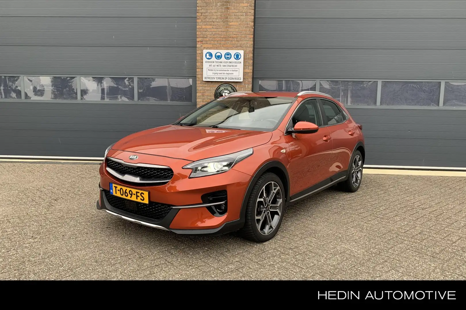 Kia XCeed 1.4 T-GDi 140PK DynamicPlusLine Aut. | Trekhaak | Oranje - 1
