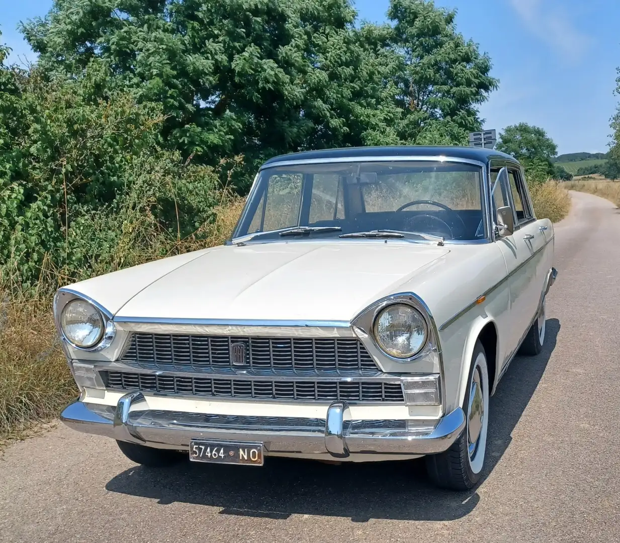 Fiat 2300 FIAT 2100 - 2