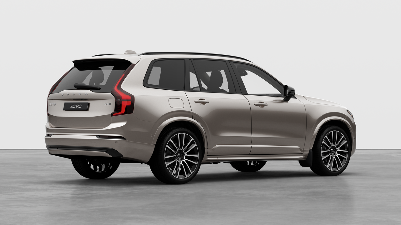 2026 Volvo XC90 Plus 7-Seater (Dark Theme) alt 4