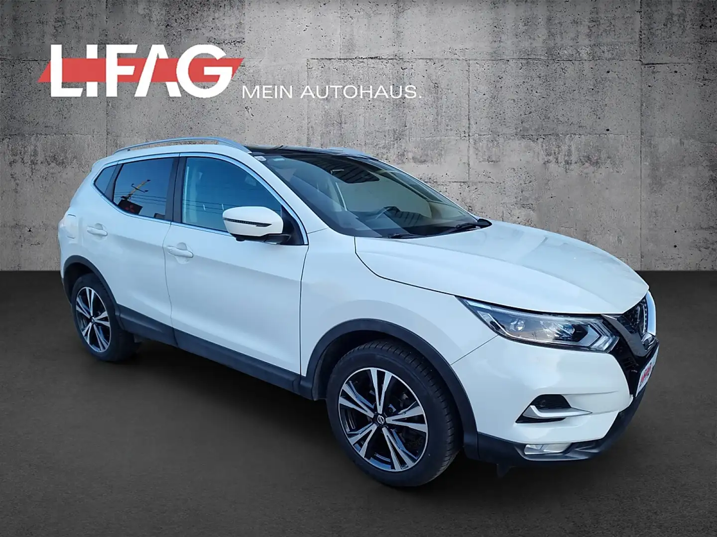 Nissan Qashqai 1,3 DIG-T N-Connecta *ab €15.990,-* Weiß - 1