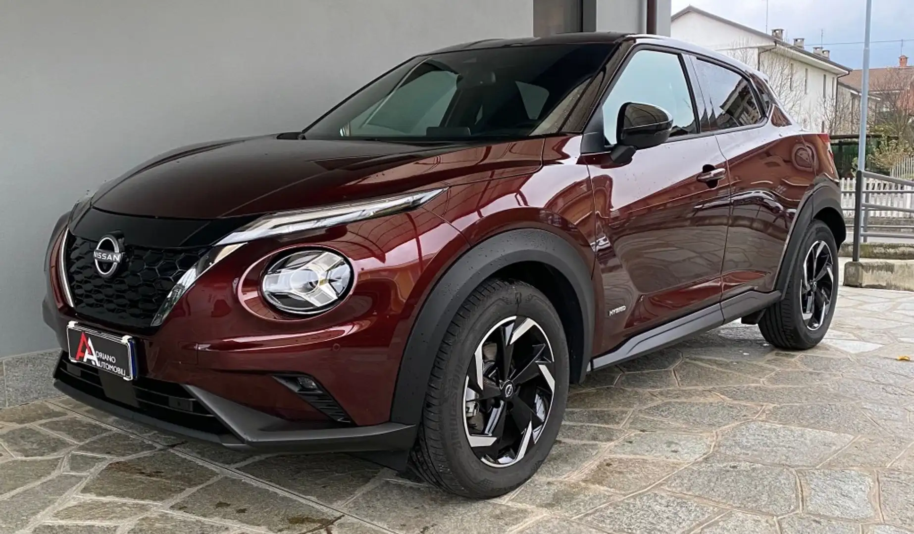 Nissan Juke 1.6 hev Tekna Rot - 1