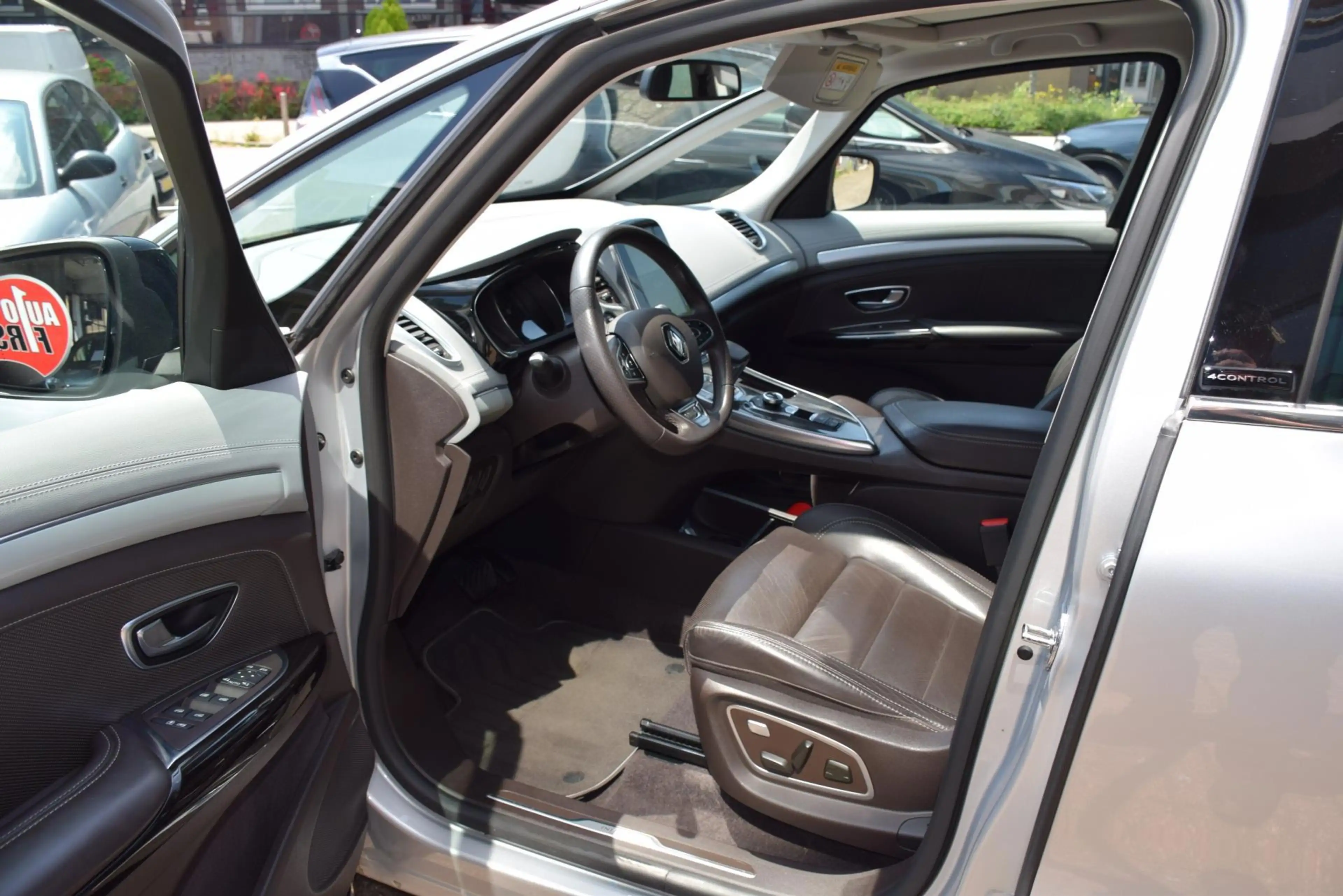 Renault Espace 1.6 TCe Initiale Paris 5p. Led, Leer ,Automaat , G — photo 15