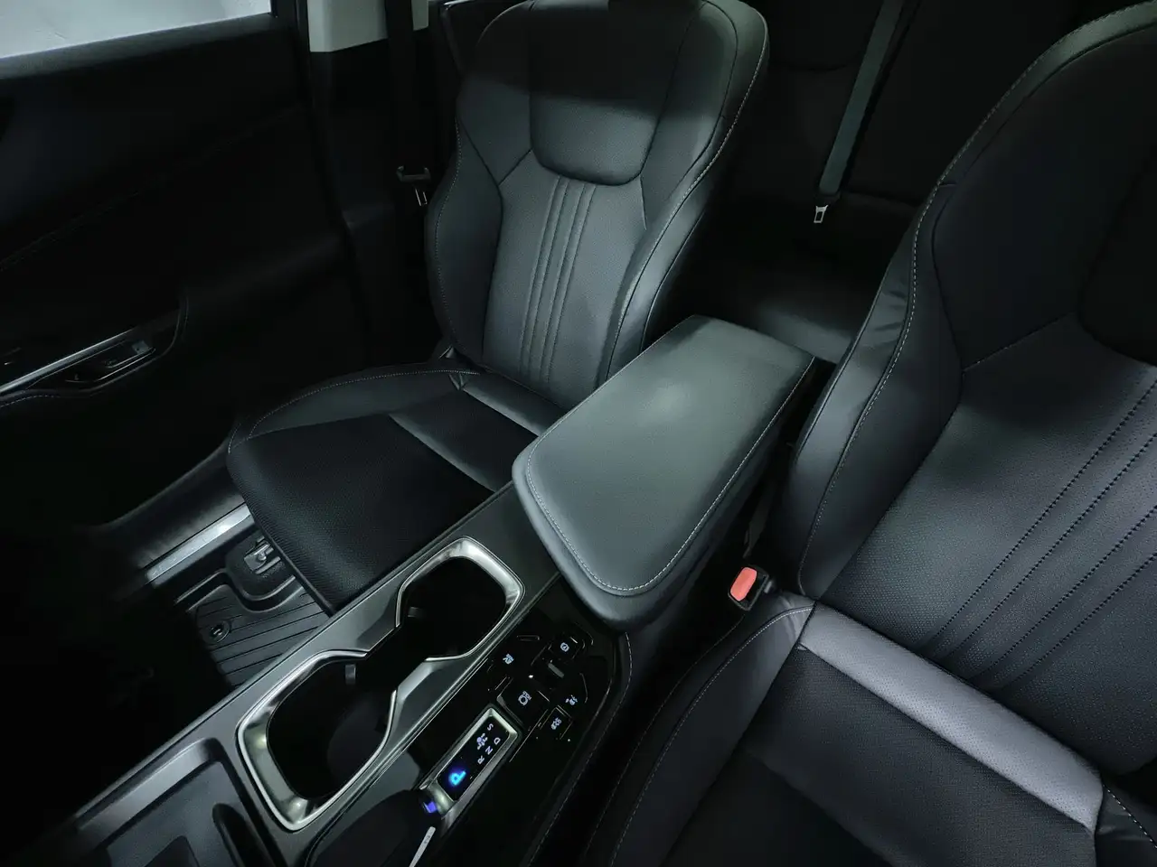Lexus NX снимка Lexus NX