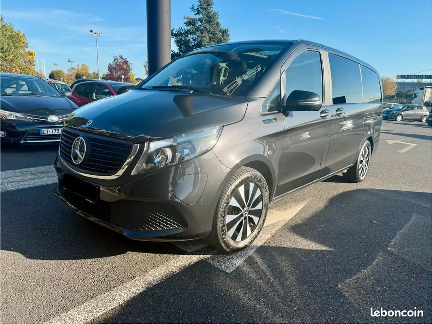 Mercedes-Benz EQV 300 300 204ch Gris - 1