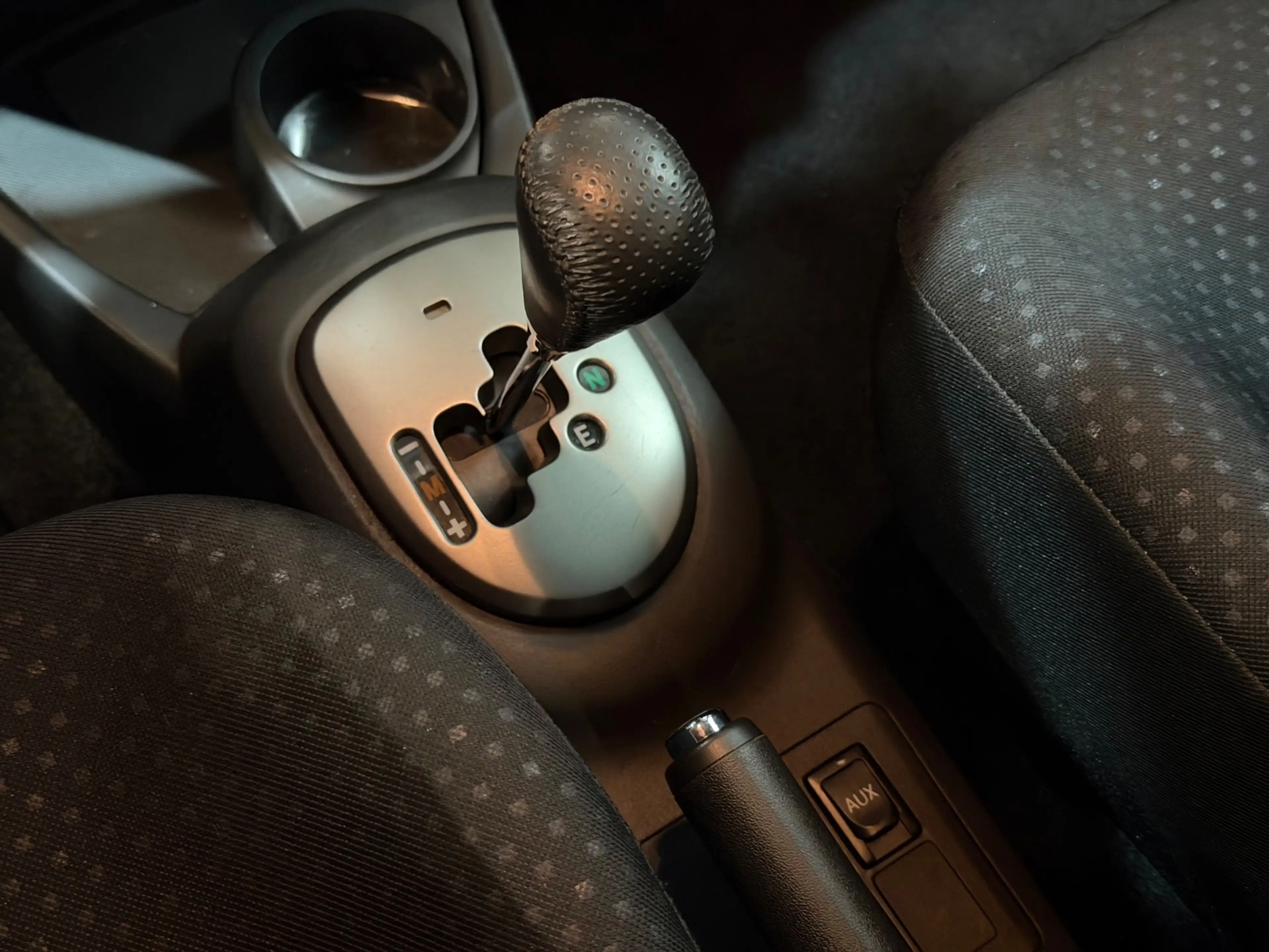 Toyota Yaris 1.3 VVTi Aspiration AUTOMAAT/NAVI/AIRCO/CLIMATE/CA — photo 20