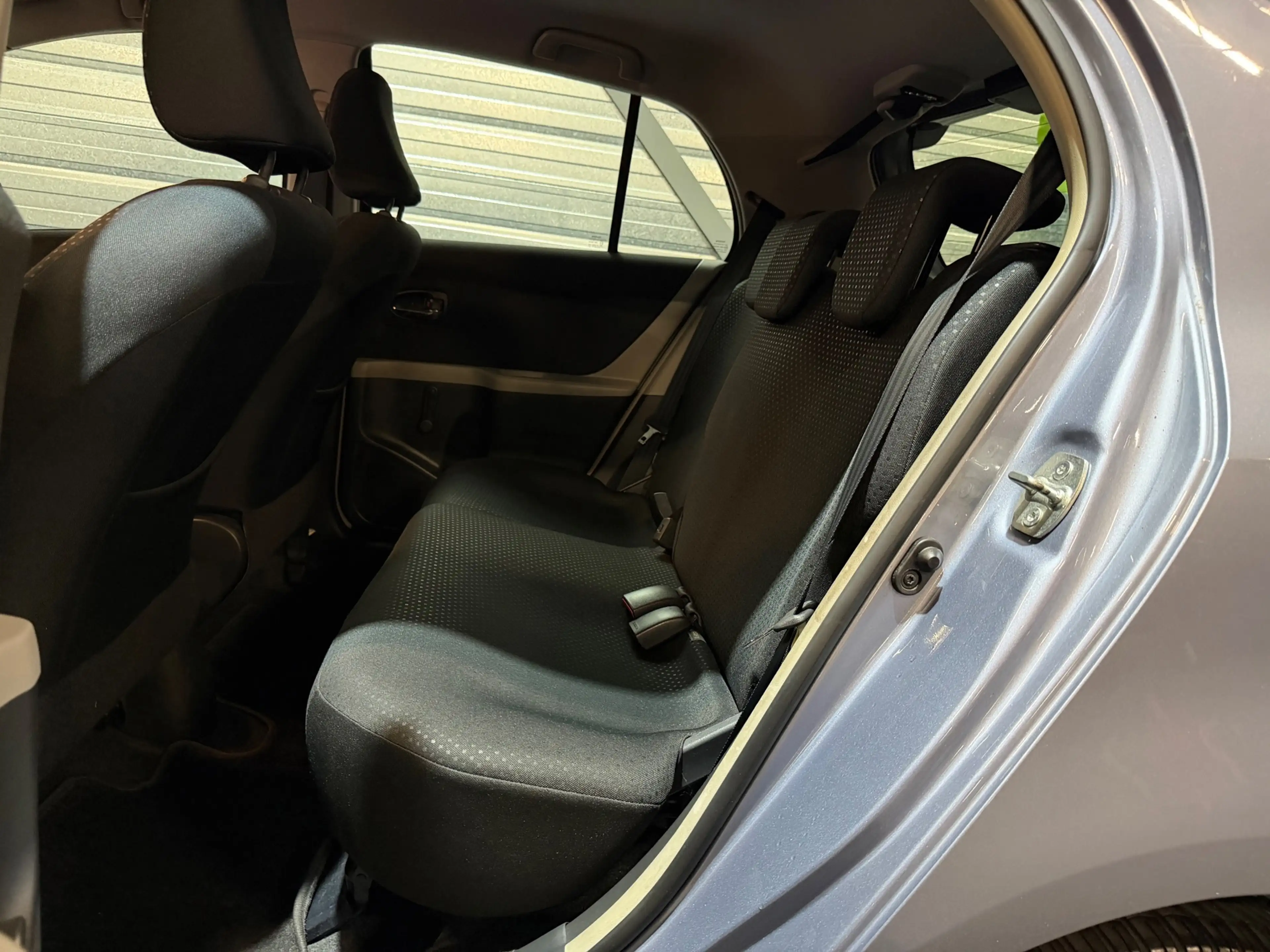 Toyota Yaris 1.3 VVTi Aspiration AUTOMAAT/NAVI/AIRCO/CLIMATE/CA — photo 12