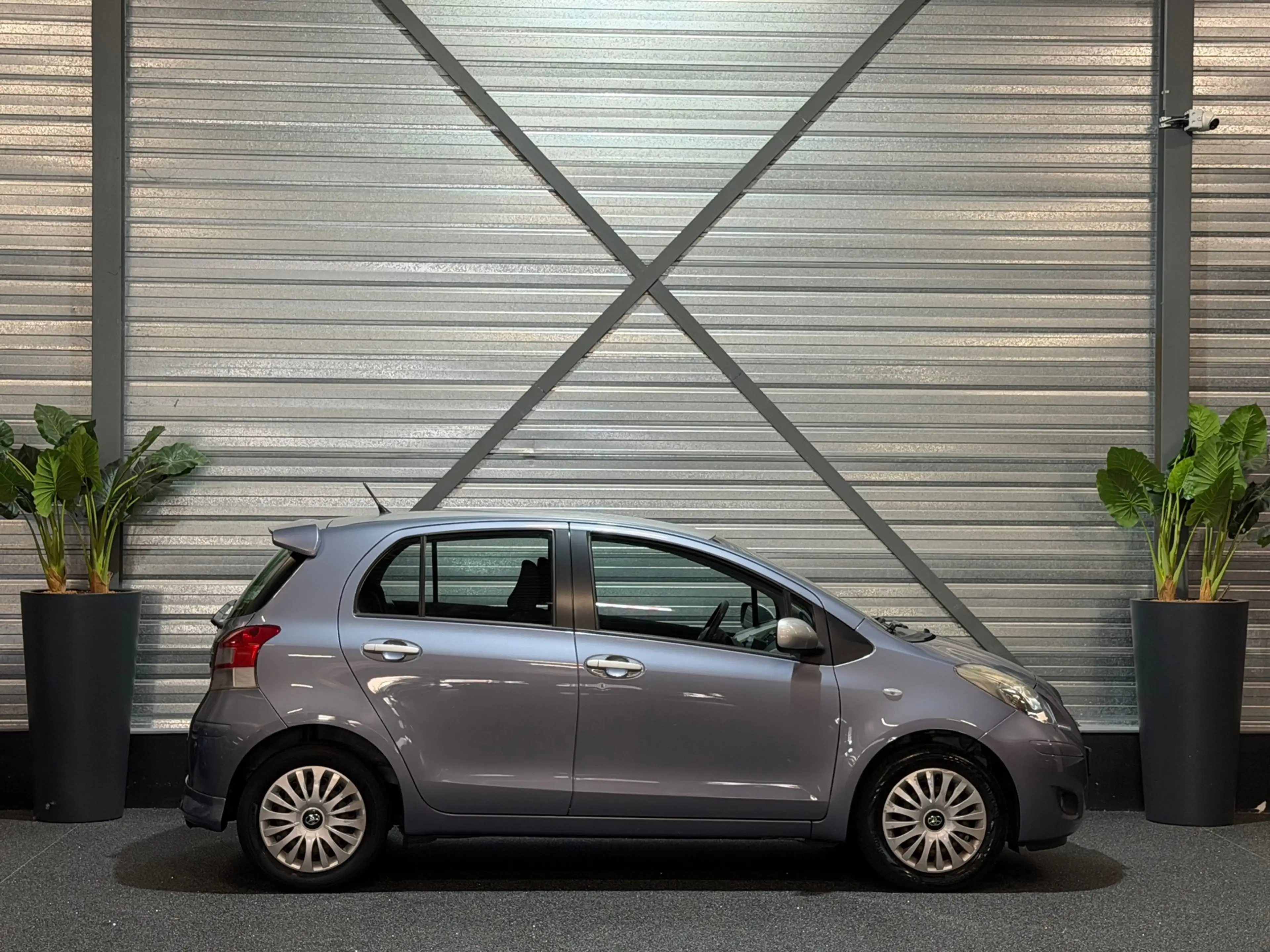 Toyota Yaris 1.3 VVTi Aspiration AUTOMAAT/NAVI/AIRCO/CLIMATE/CA — photo 5