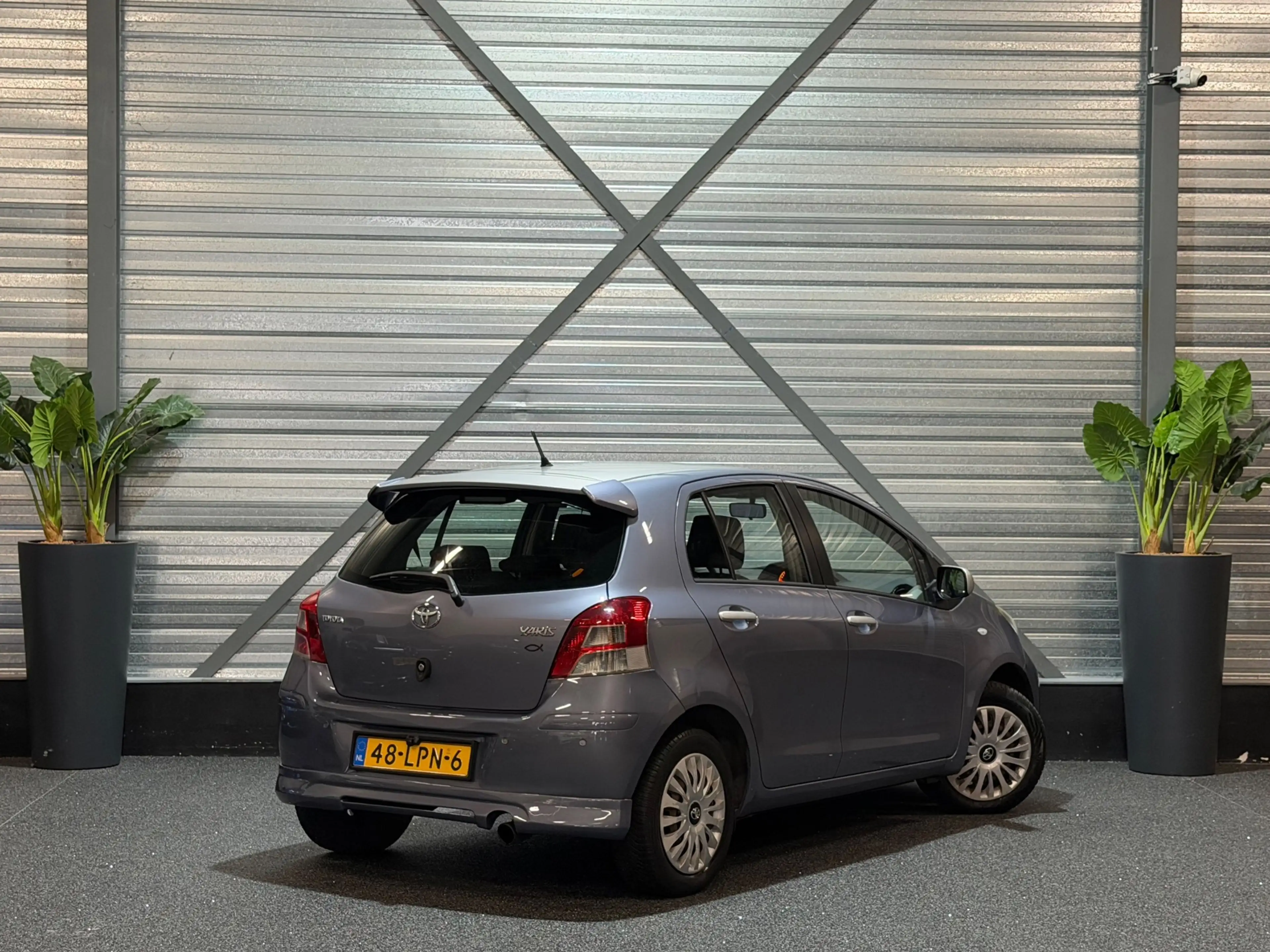 Toyota Yaris 1.3 VVTi Aspiration AUTOMAAT/NAVI/AIRCO/CLIMATE/CA — photo 18
