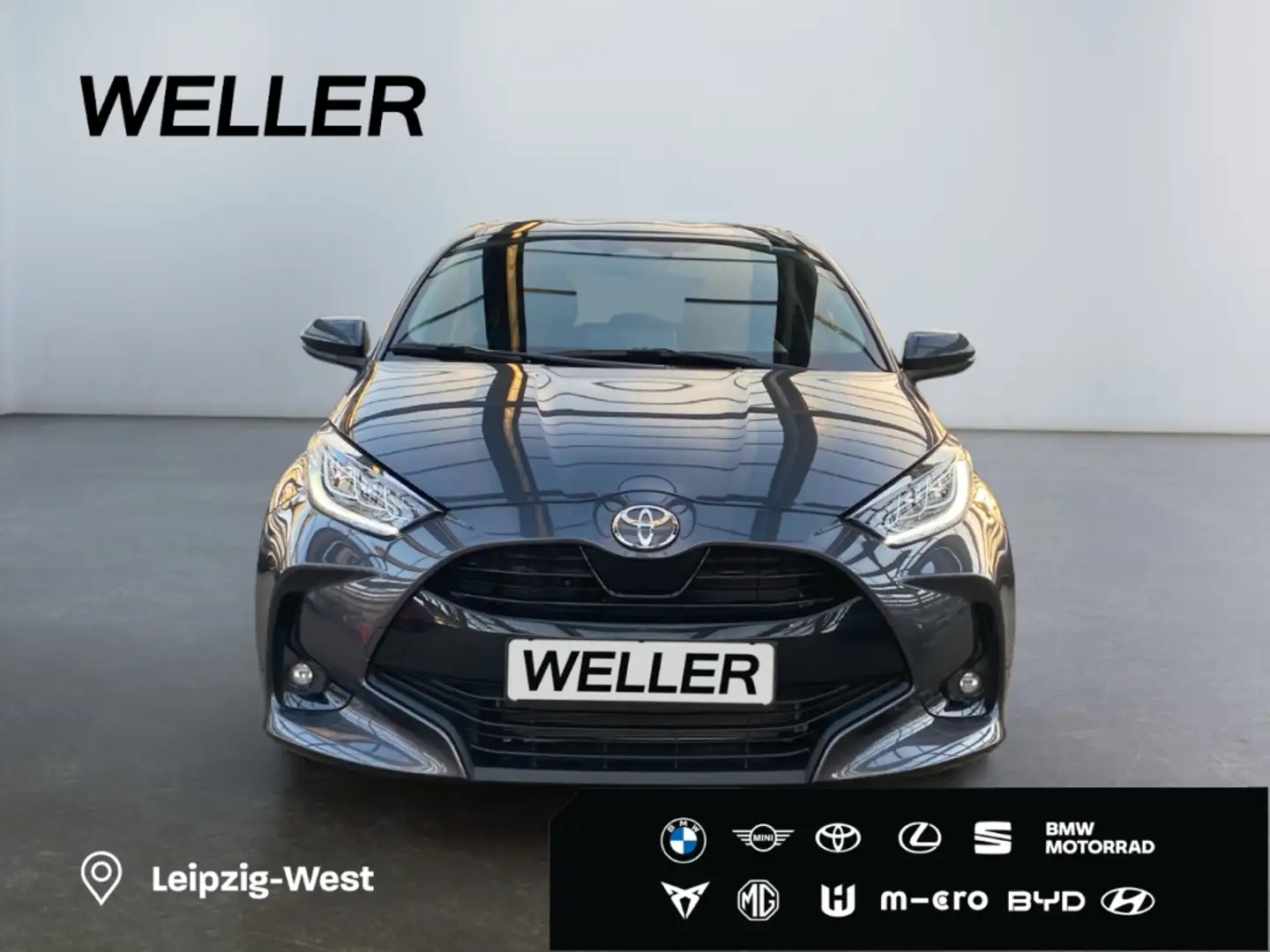 Toyota Yaris Hybrid 116 1.5 Teamplayer *Comfort Paket* Grau - 2