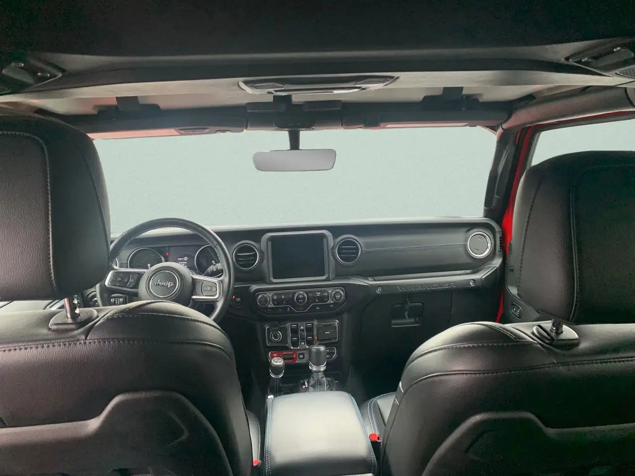 Jeep Wrangler снимка Jeep Wrangler