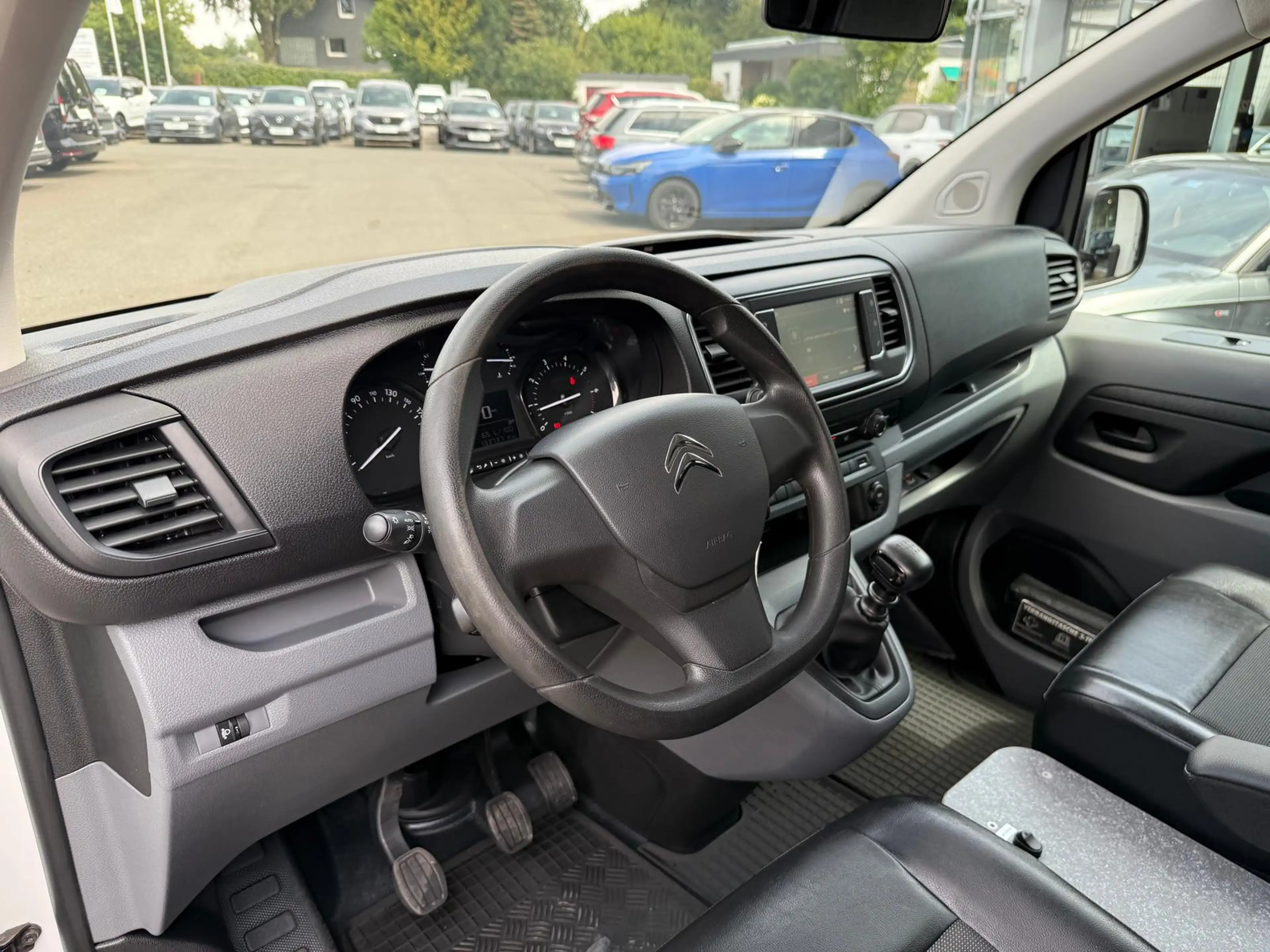 Citroen Jumpy 2.0 Blue-HDI Club M*AppCo*Klima*DAB*PDC H — photo 10