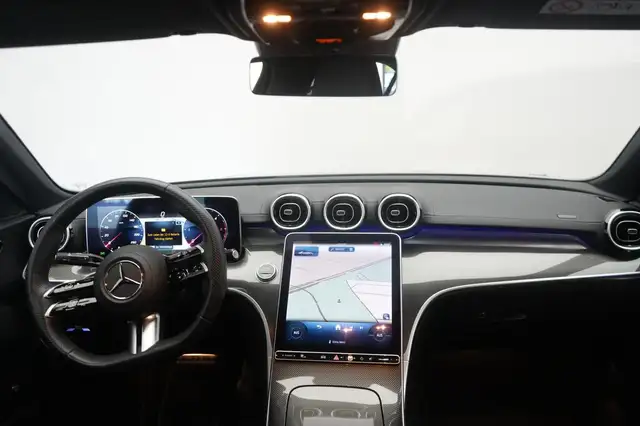 Mercedes-Benz 220 view 14