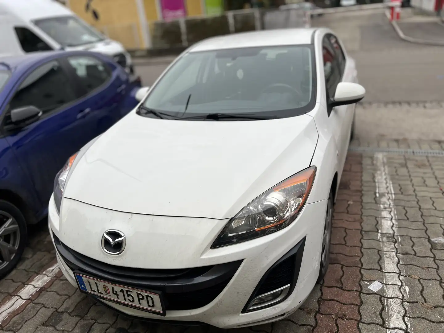 Mazda 3 - 1