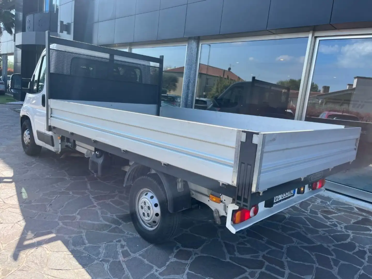 Citroen Jumper 35 BlueHDi 165CV PLM CASSONE APERTO A PIANALE Bianco - 2