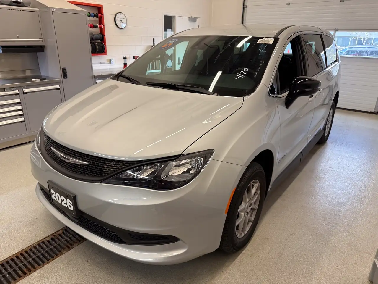 2026 Chrysler Grand Caravan