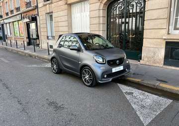 Cabriolet Brabus Xclusive 109CH ENTRETIEN COMPLET