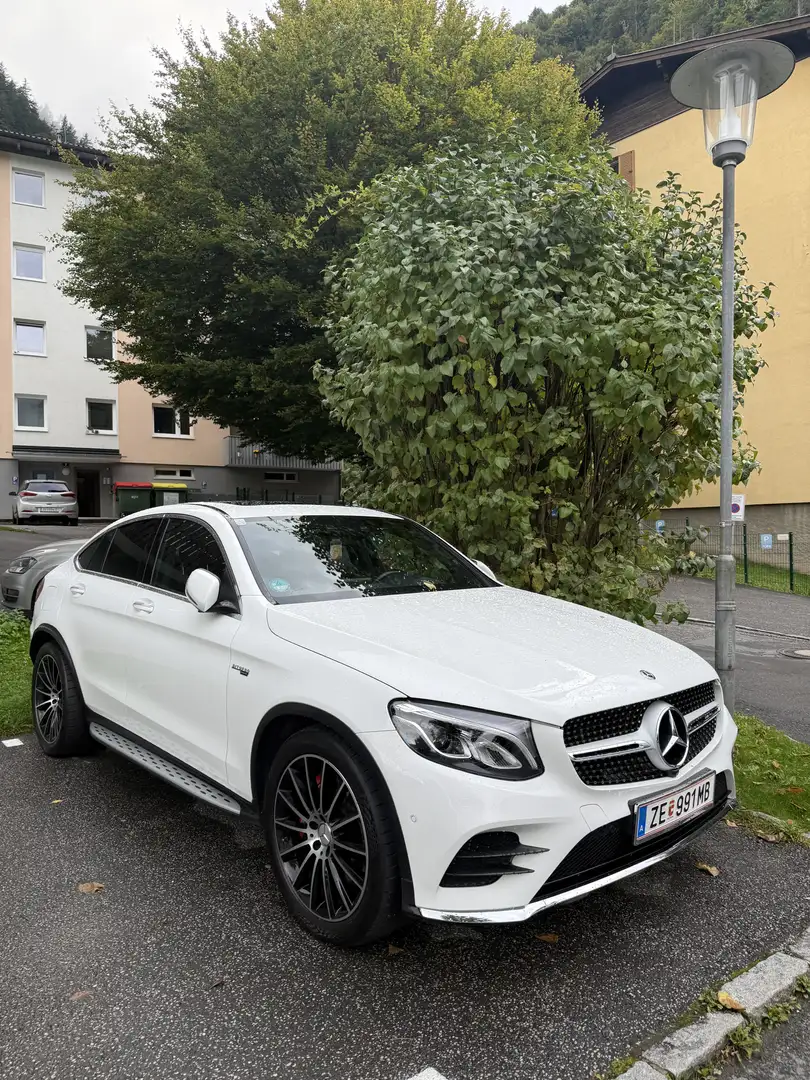 Mercedes-Benz GLC 250 d Coupe 4Matic 9G-TRONIC AMG Line - 1