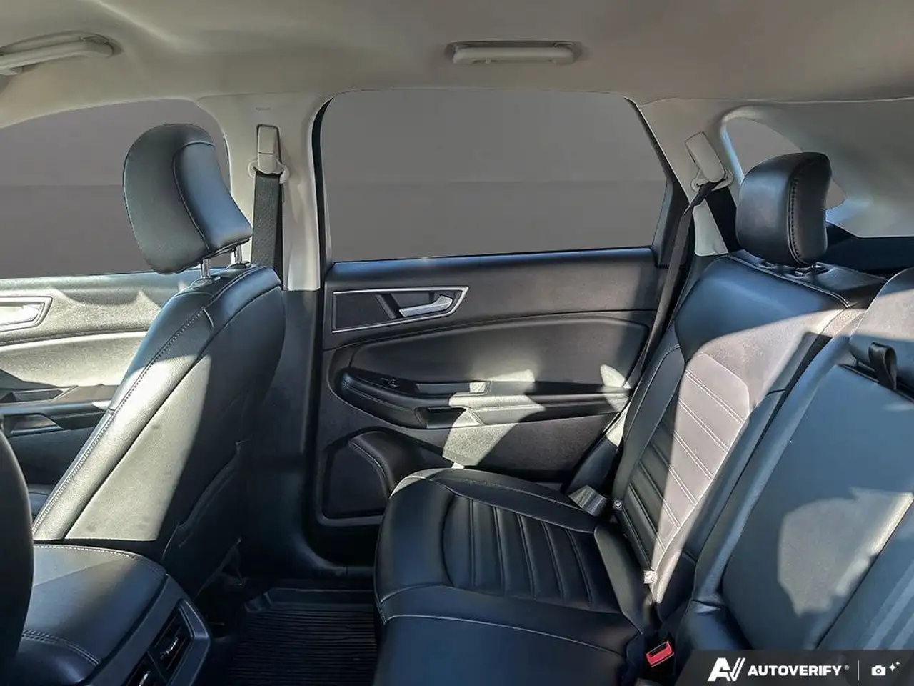 Ford Edge снимка Ford Edge