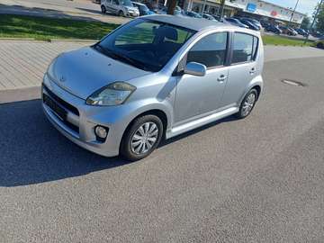 Sirion 1.3 - (Kupplung neu )Service & Tüv neu